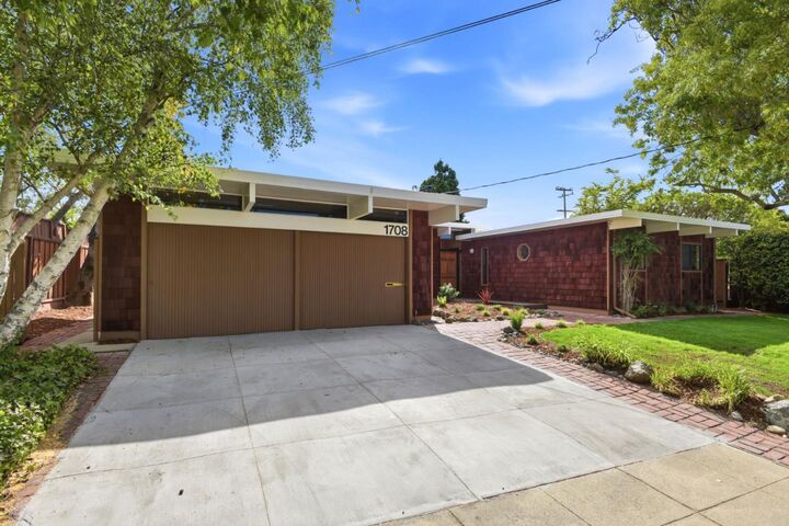Property Photo: 1708 Monticello Road CA 94402