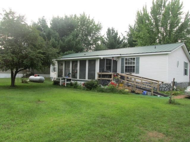Property Photo:  2026 Maple Street  WI 53934 