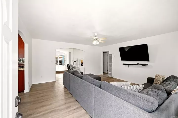 Property Photo:  1257 E Lexington Avenue  CA 92019 