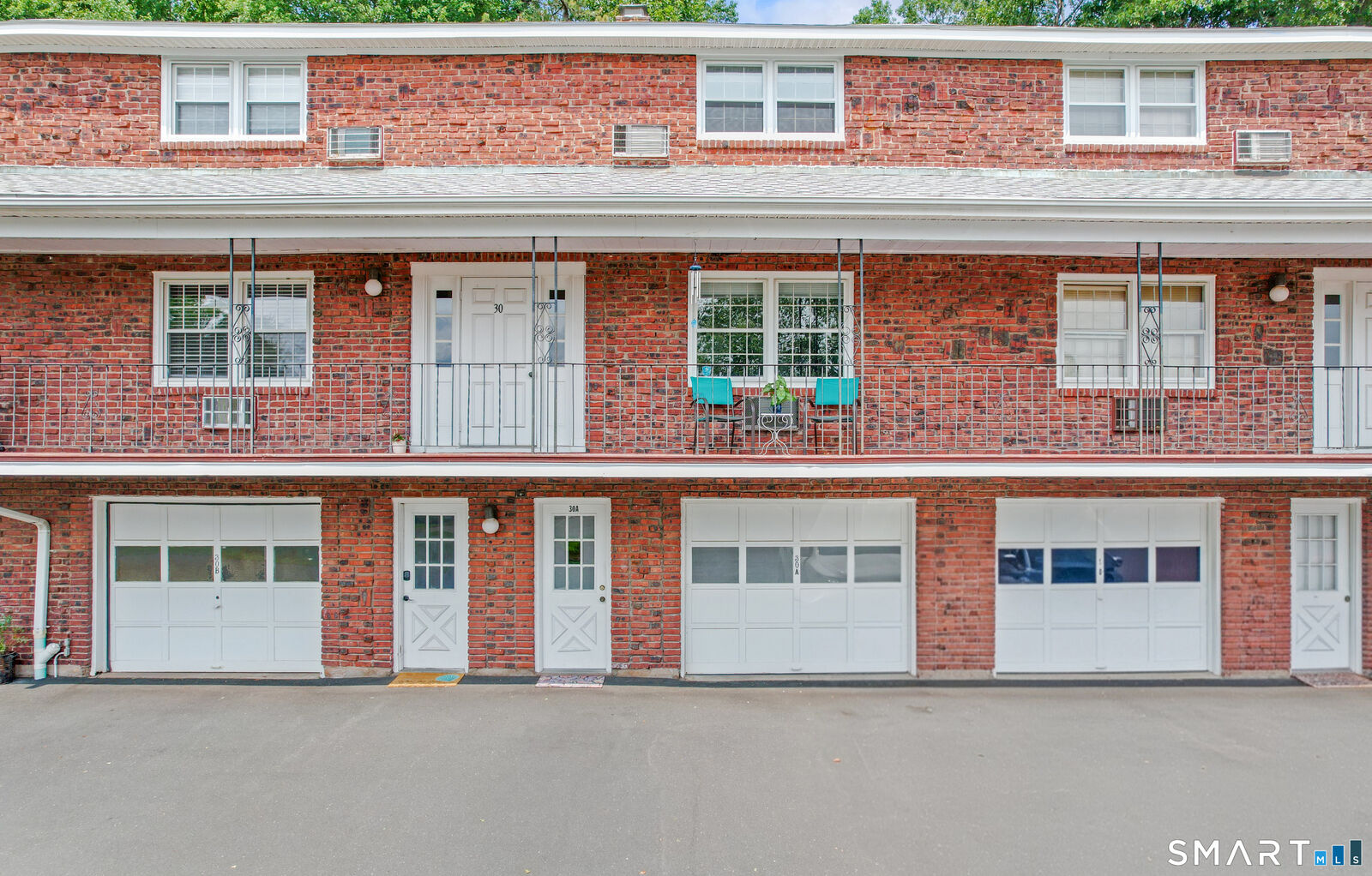 Property Photo: 201 Regan Road 30A CT 06066