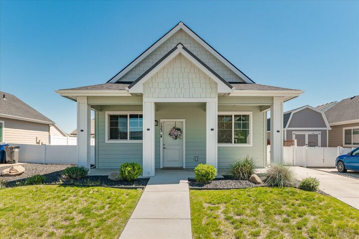 Property Photo: 123 S Treeline St WA 99001