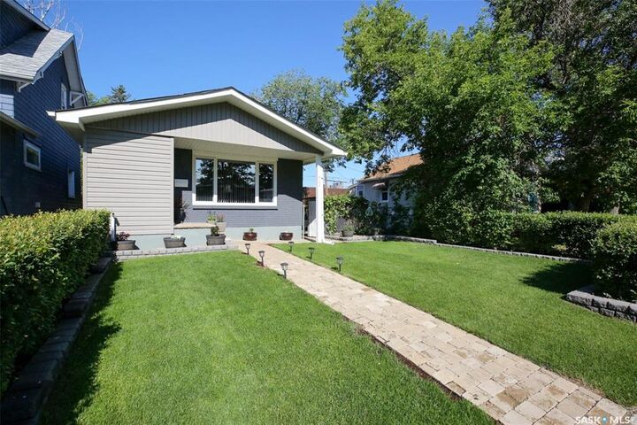Property Photo: 2122 Wascana Street SK S4T 4J9