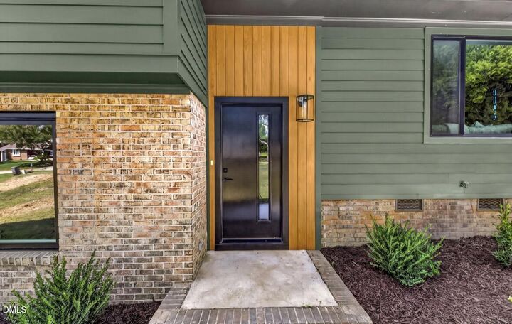 Property Photo:  1408 Lions Way  NC 27604 