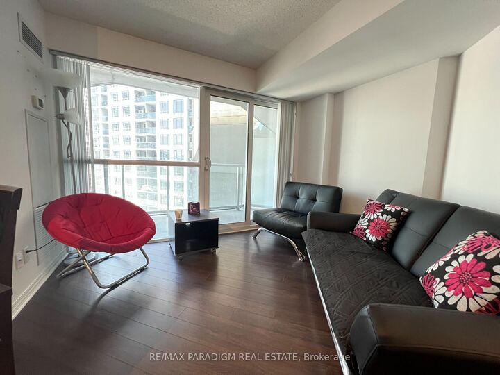 Property Photo:  352 Front Street W 701  ON M5V 0K3 