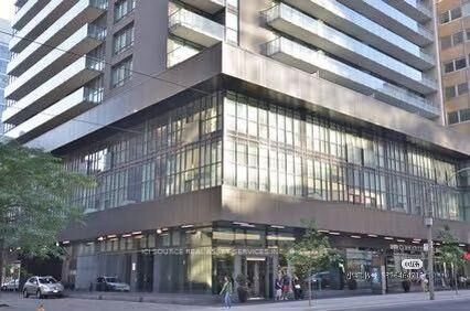 Property Photo: 770 Bay Street 902 (Shared Unit) ON M5G 0A6