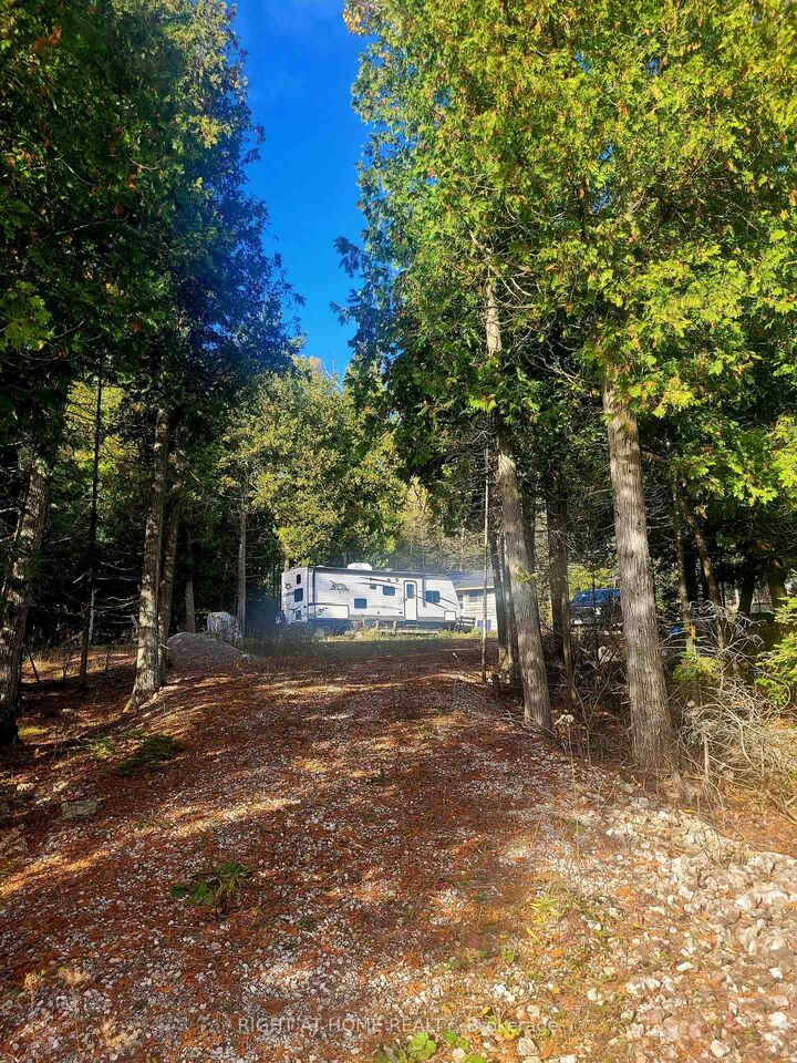 Property Photo:  94 McLay Drive  ON P0P 1C0 