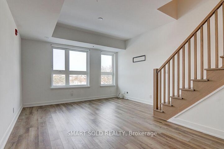 Property Photo:  2100 Bridletowne Circle 306  ON M1W 0A6 