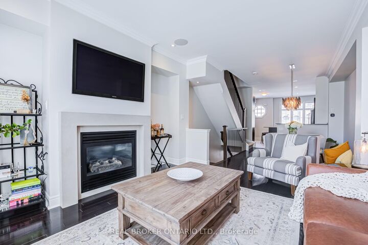 Property Photo: 39 Ruby Lang Lane ON M8Z 0B8