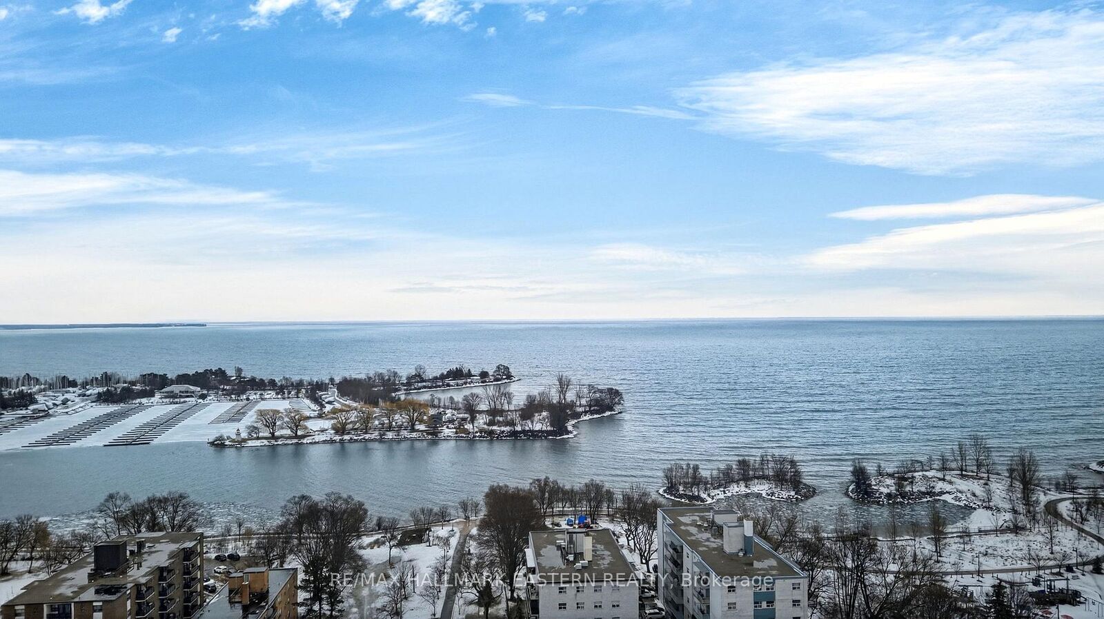 Property Photo: 11 Superior Avenue Th3 ON M8V 0A7