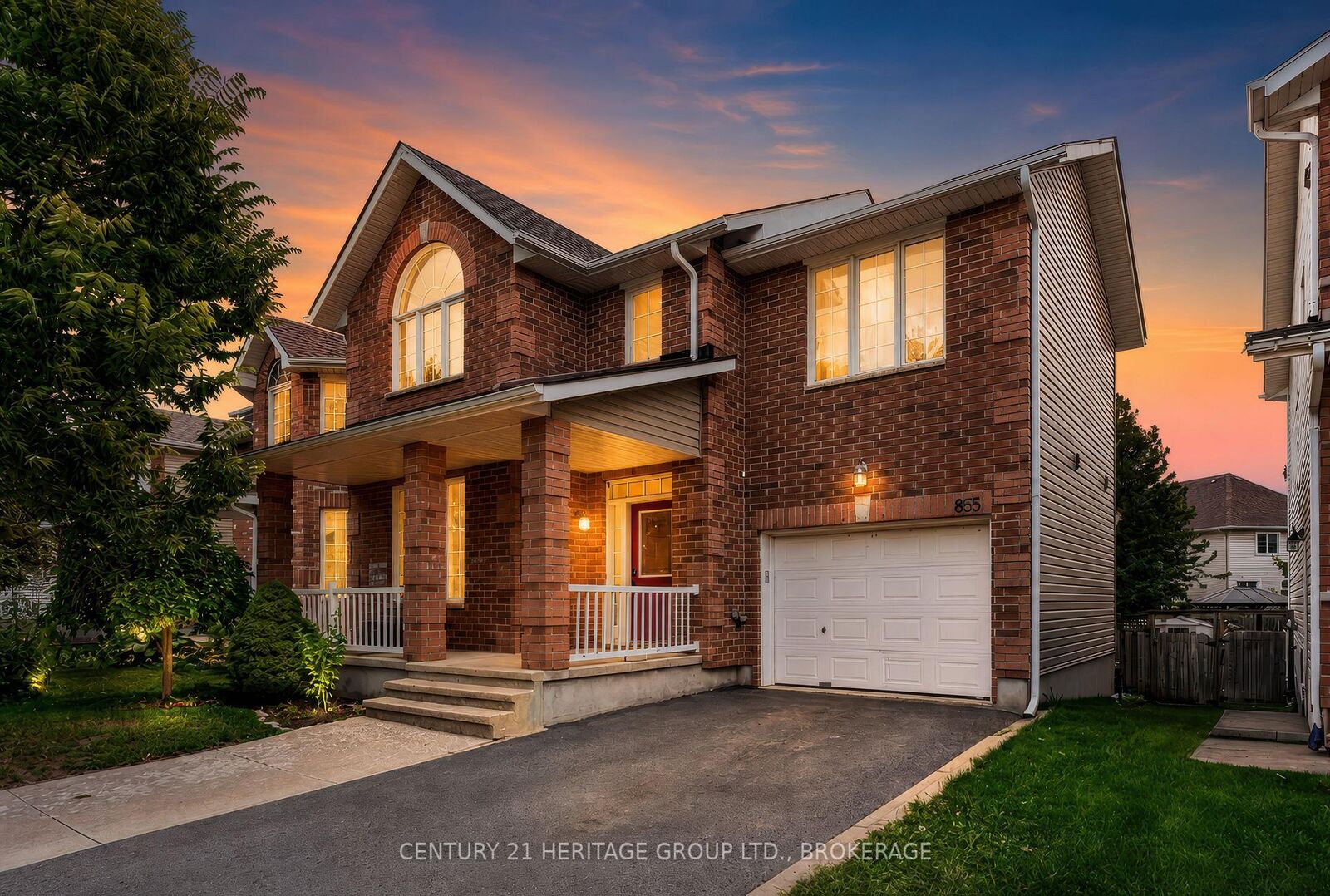Property Photo: 855 Lotus Avenue ON K7K 0A6