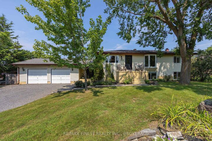 Property Photo: 3420 Round Lake Road ON K0H 1X0