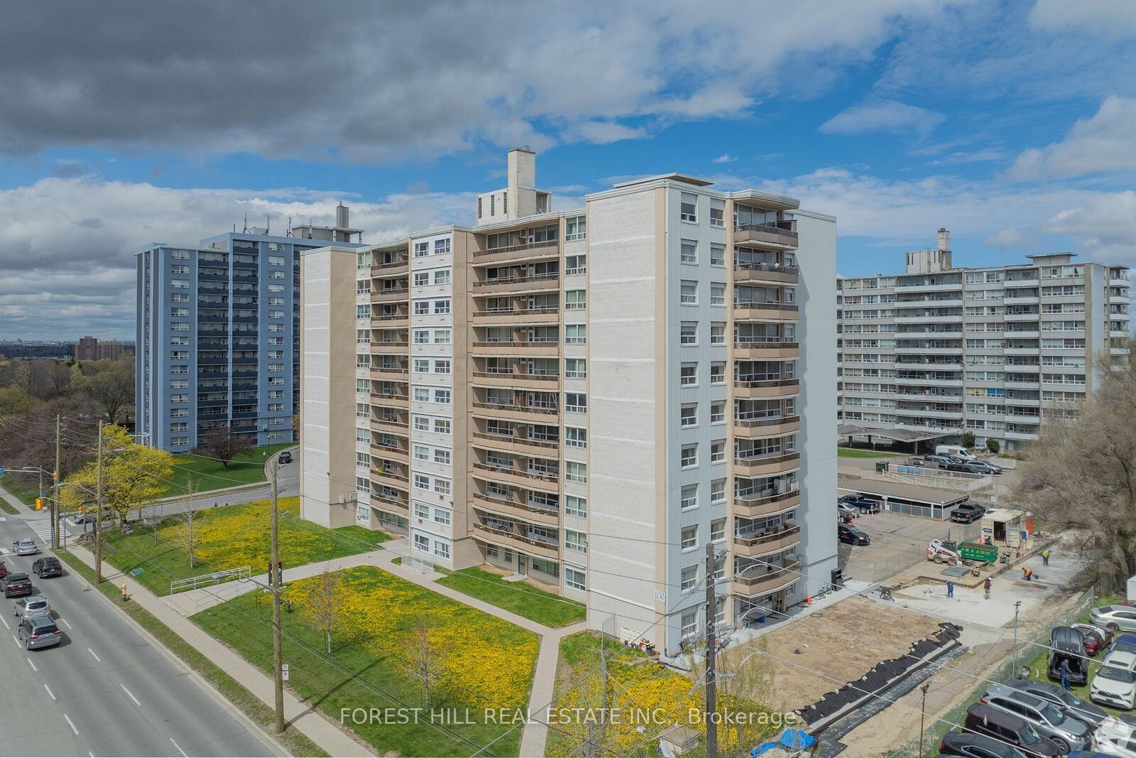 Property Photo: 1130 Wilson Avenue 306 ON M3A 2A5