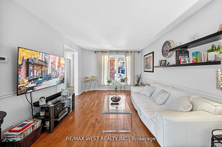 Property Photo: 100 Kerr Boulevard ON L9R 1C6