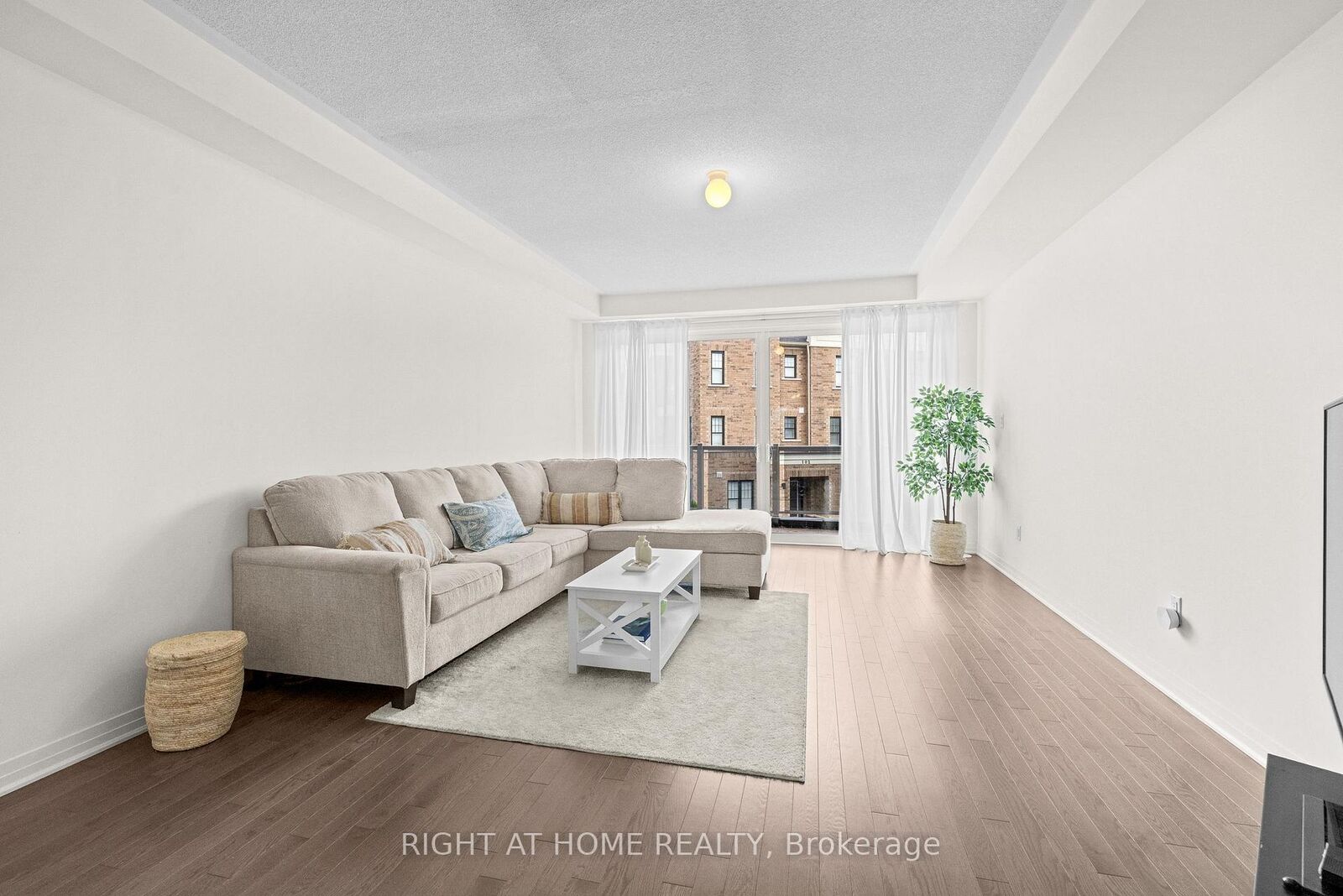 Property Photo: 1475 Green Road ON L1C 7E8