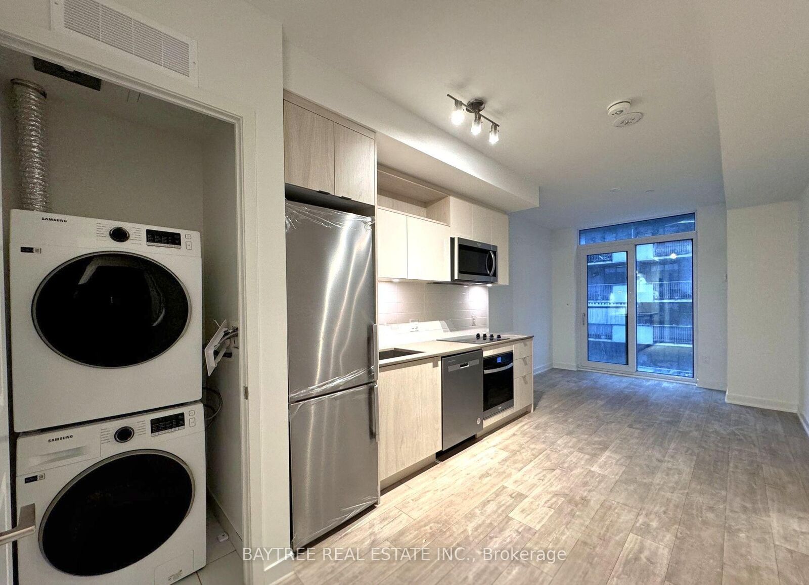 Property Photo:  100 Dalhousie Street 408  ON M5B 0C7 