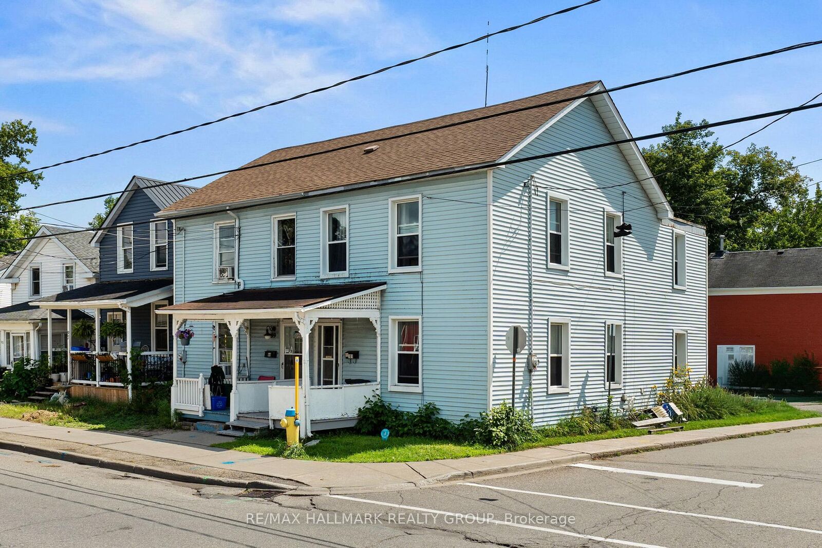 Property Photo:  101 Pearl Street W  ON K6V 4C3 