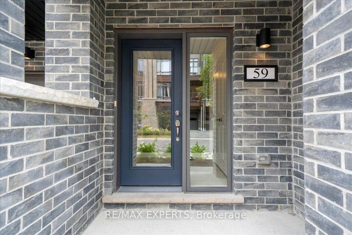 Property Photo:  59 Wyn Wood Lane  ON L3V 8P6 