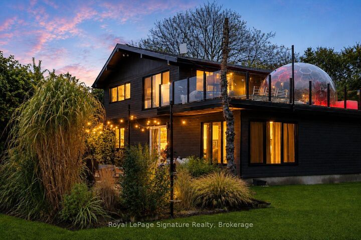 194552 13 Grey Road — photo 1