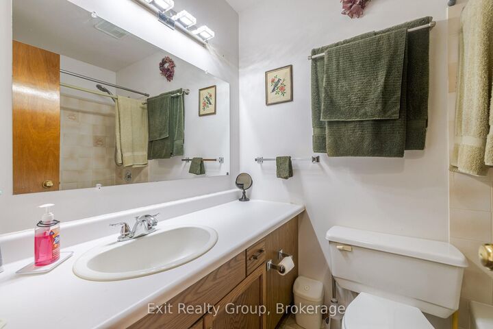 Property Photo: 7 Dunnett Drive ON K0K 1H0