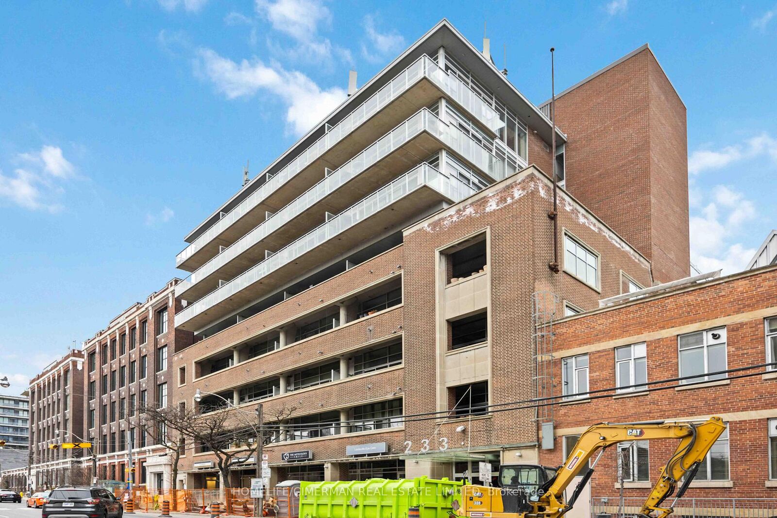 Property Photo: 233 Carlaw Avenue 814 ON M4M 3N6