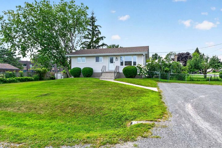 183 Westbury Avenue — photo 1