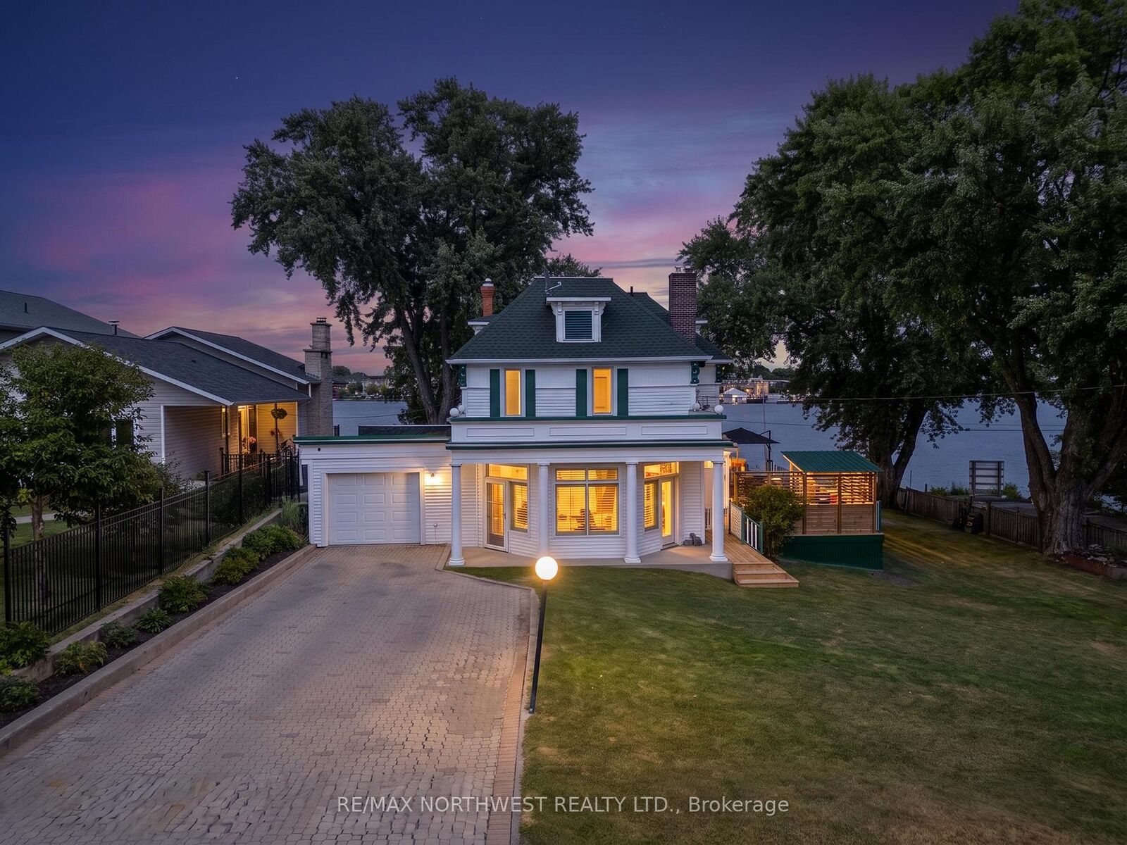 Property Photo:  3 Sylvan Street  ON P9N 0E9 