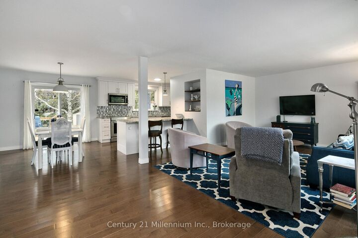 142 Arthur Street E — photo 1