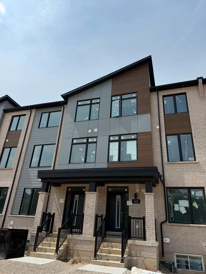 Property Photo:  66 Thornbird Crescent  ON K0A 0B9 