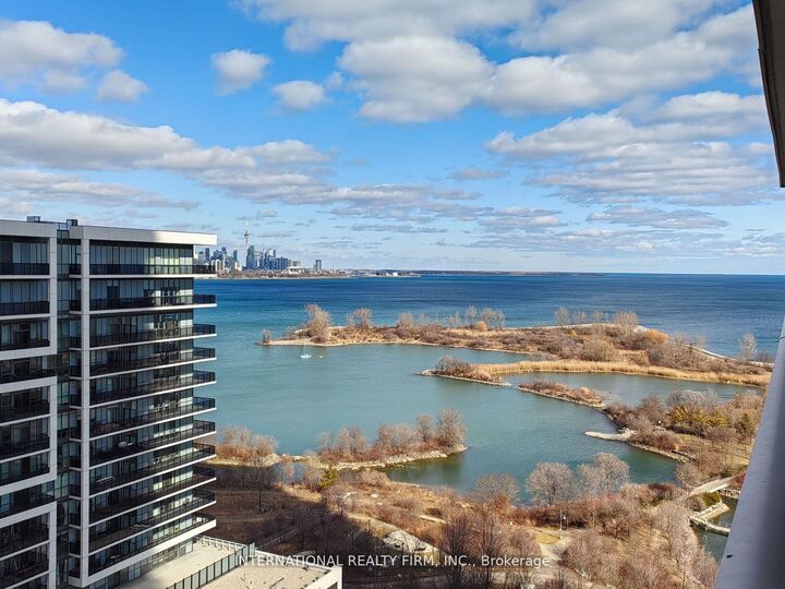 Property Photo: 33 Shore Breeze Drive 1608 ON M8V 0G1