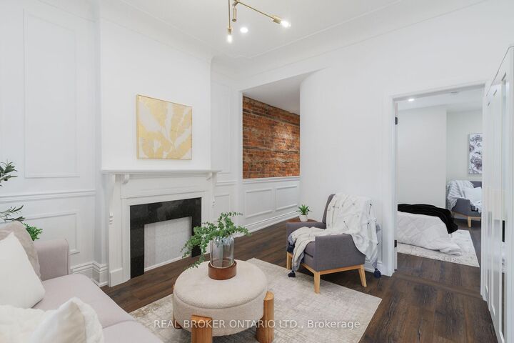 Property Photo: 46 Murray Street E ON L8L 3E9