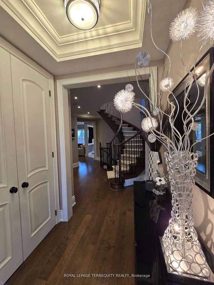 Property Photo: 19 Black Diamond Crescent ON L6X 0V8