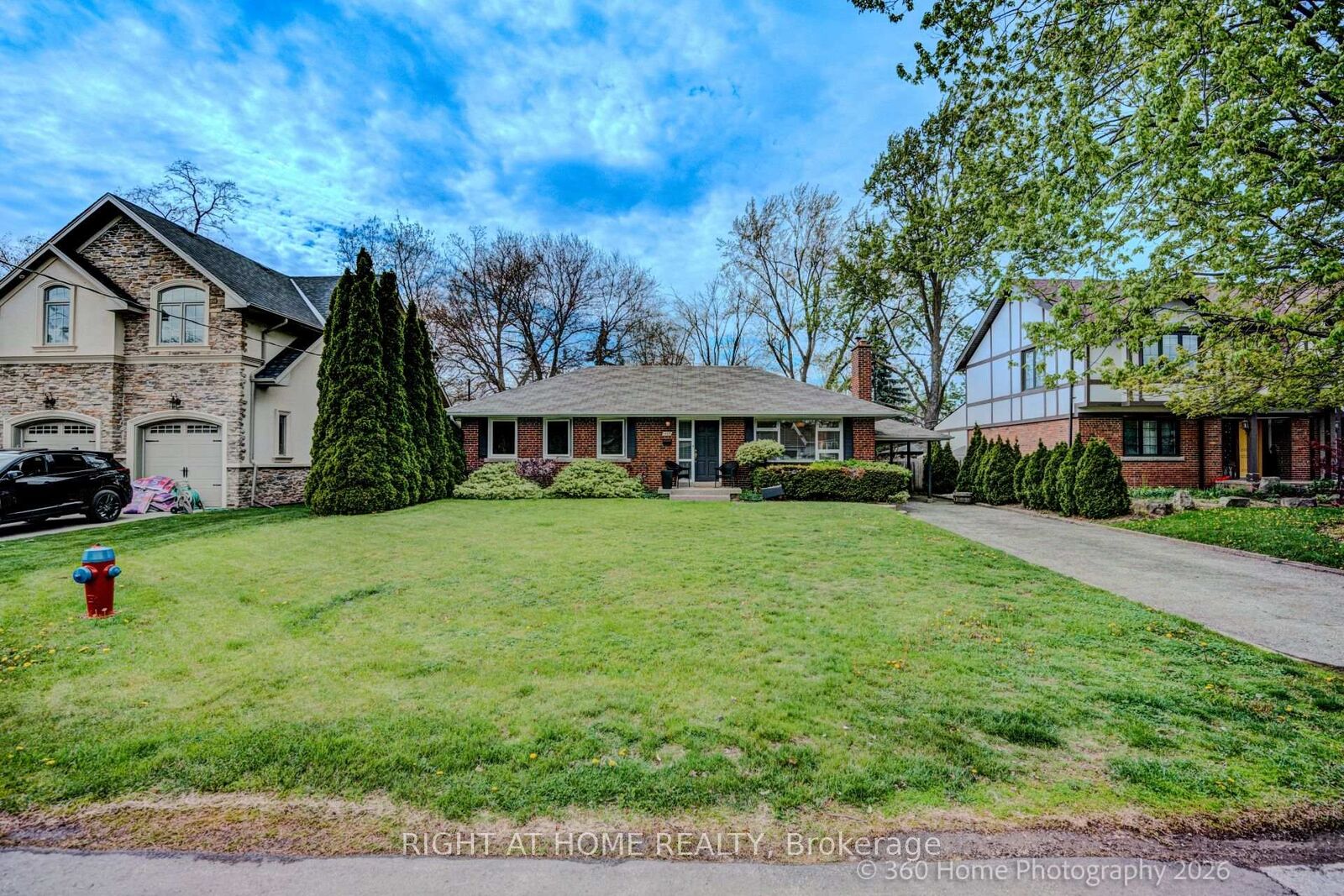 Property Photo:  1493 Constance Drive  ON L6J 2T8 