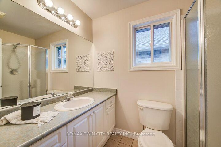 670 Salzburg Drive — photo 1