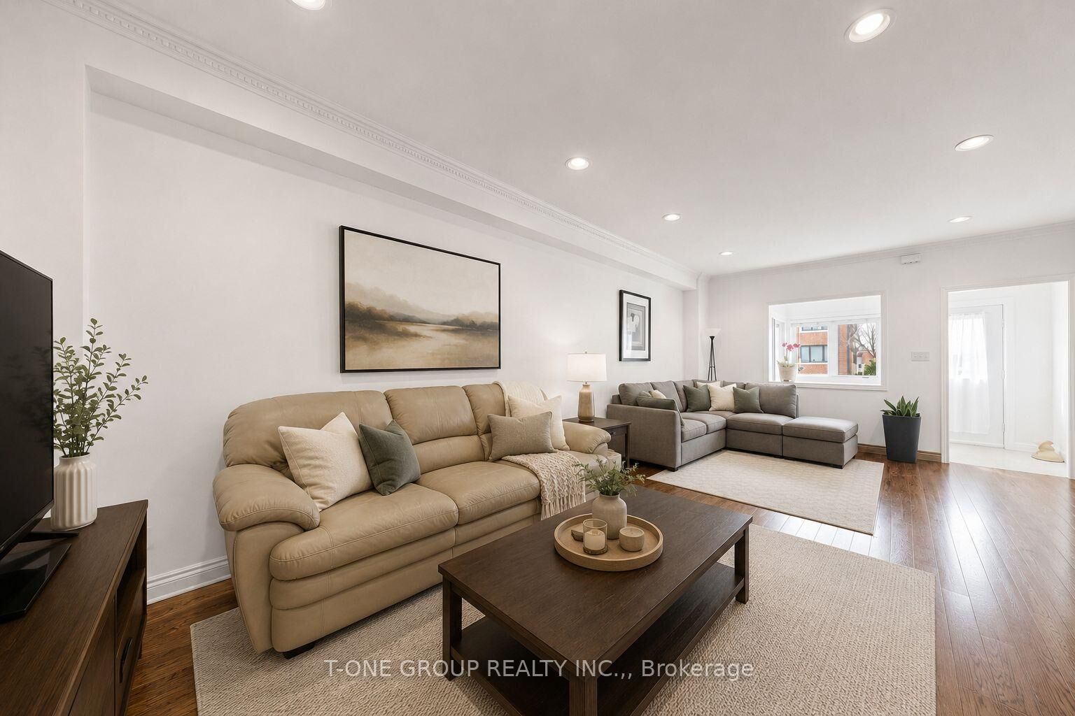 Property Photo: 41 Madelaine Avenue ON M1L 2X6