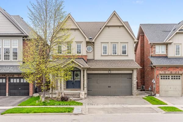 Property Photo: 10 Rougebank Avenue ON L7C 3V1