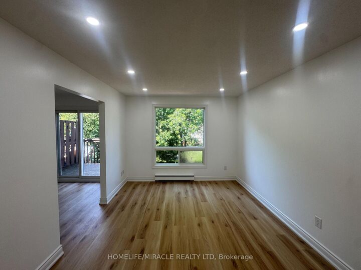 Property Photo: 893 Lakeshore Drive 6 ON P1A 2H1