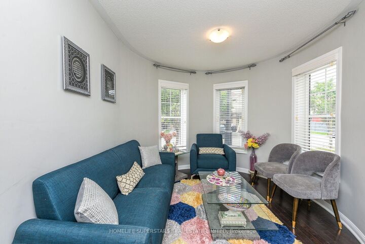 Property Photo: 8 Miracle Trail N ON L7A 0Y3