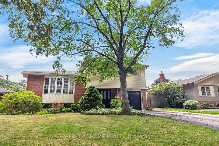 Property Photo: 516 Kenmarr Crescent ON L7L 4R7