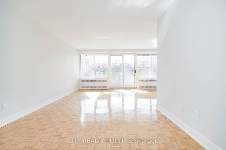 Property Photo: 10 Shallmar Boulevard 203 ON M5N 1J4