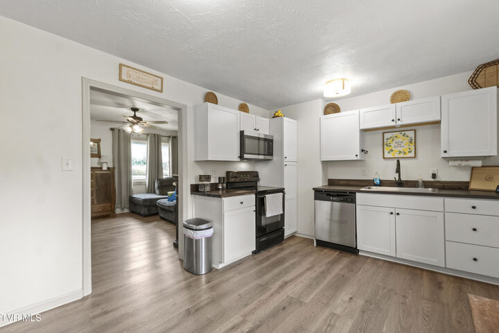 Property Photo: 1061 Wilburn Road TN 37891