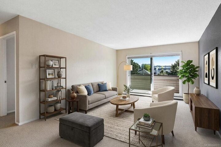 Property Photo:  909 Pembroke St #417  BC V8T 4Z5 