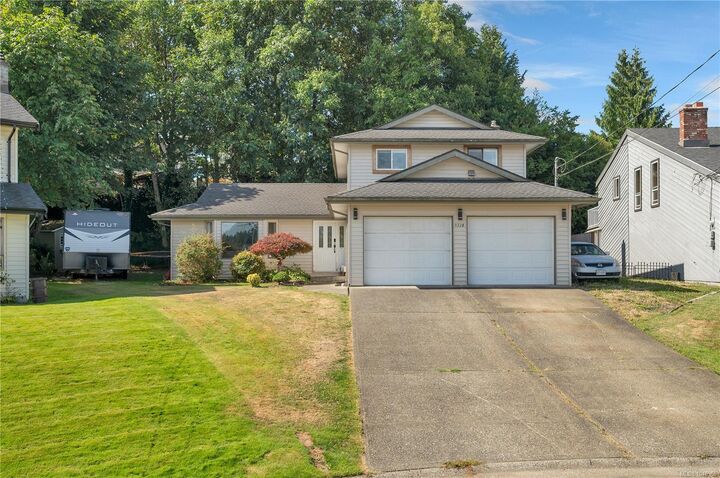 1728 Aspen Way — photo 1