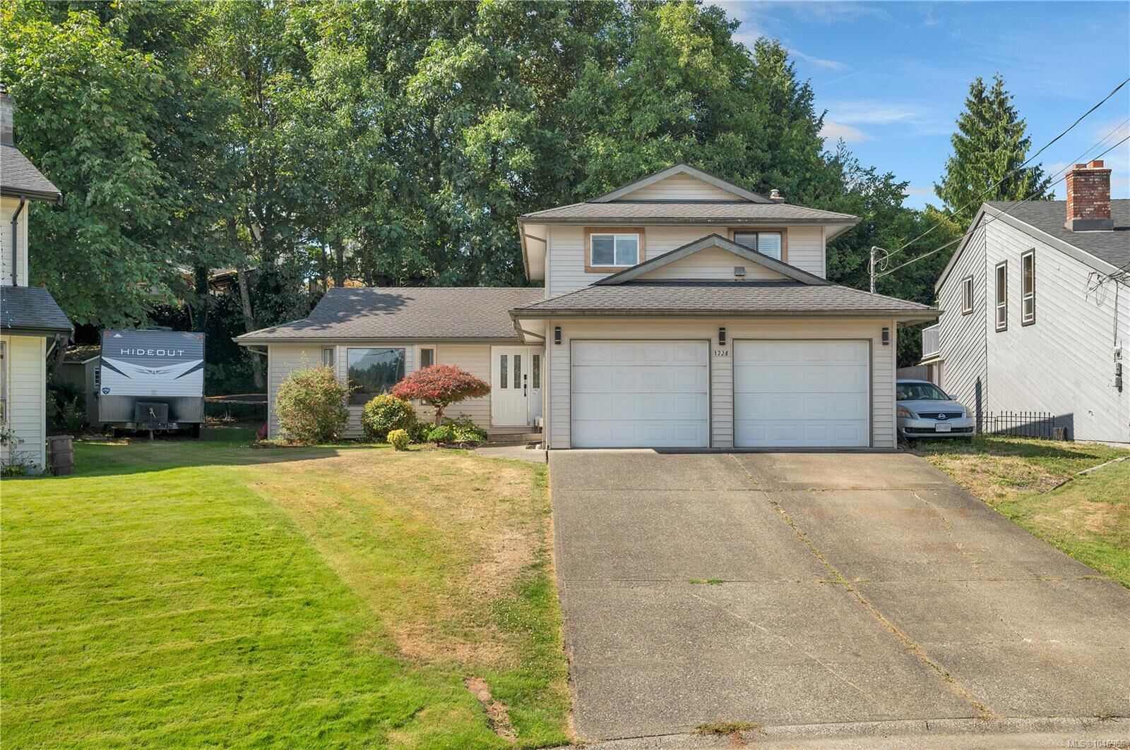 Property Photo: 1728 Aspen Way BC V9W 7E5
