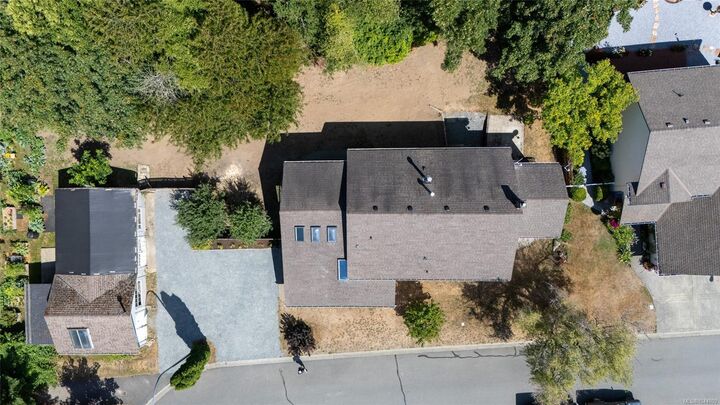 Property Photo: 6304 Lane Rd #3 BC V9L 3T1