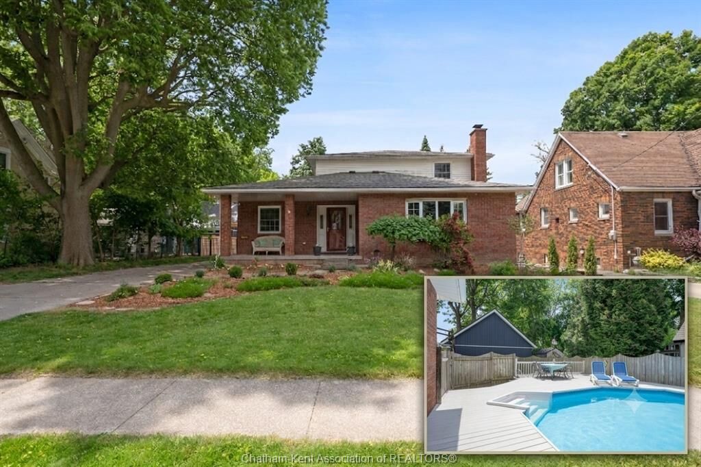 Property Photo: 138 Elizabeth Street ON N7L 2Y4