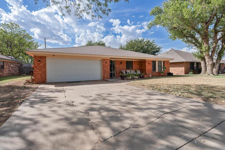 Property Photo:  7608 Canode Drive  TX 79121 