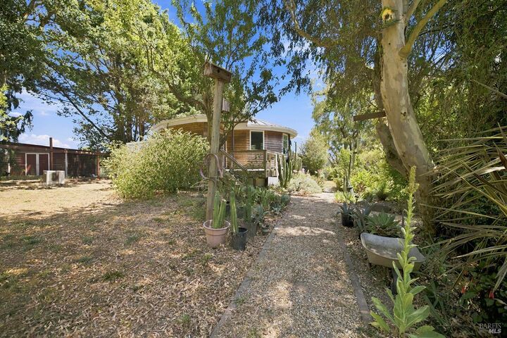 Property Photo: 143 Lone Oak Lane CA 95472
