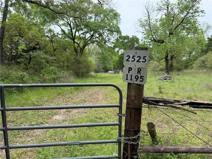 Property Photo:  2525 Private Road 1195  TX 75852 