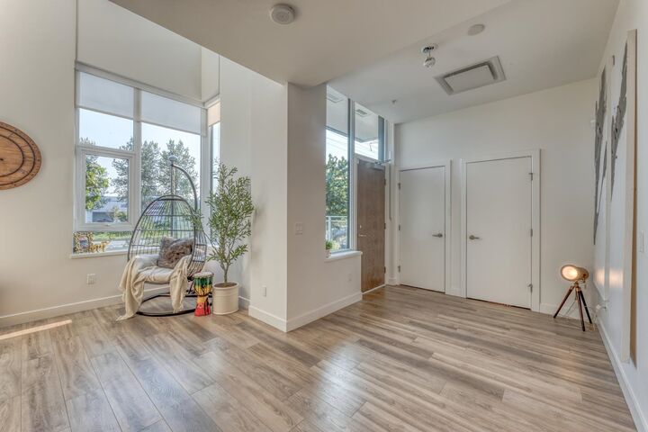 Property Photo: 4433 Alaska Street 106 BC V5C 5T3