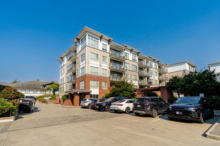 Property Photo: 6468 195A Street 302 BC V4N 6R6